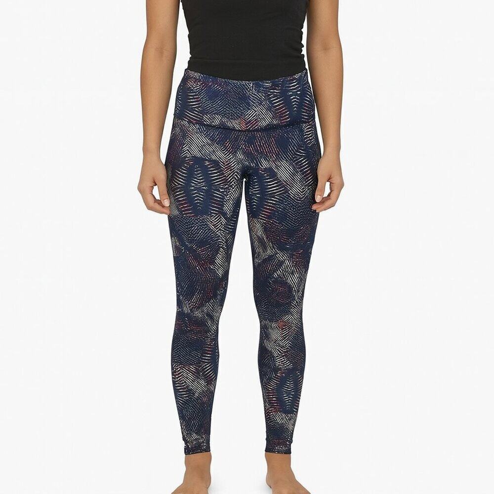 Patagonia Women’s Centered Leggings Sz S Navy Geo Print Yoga Pants 27” Inseam